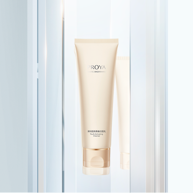 雷竞技RAYBET弹润透亮青春洁面乳